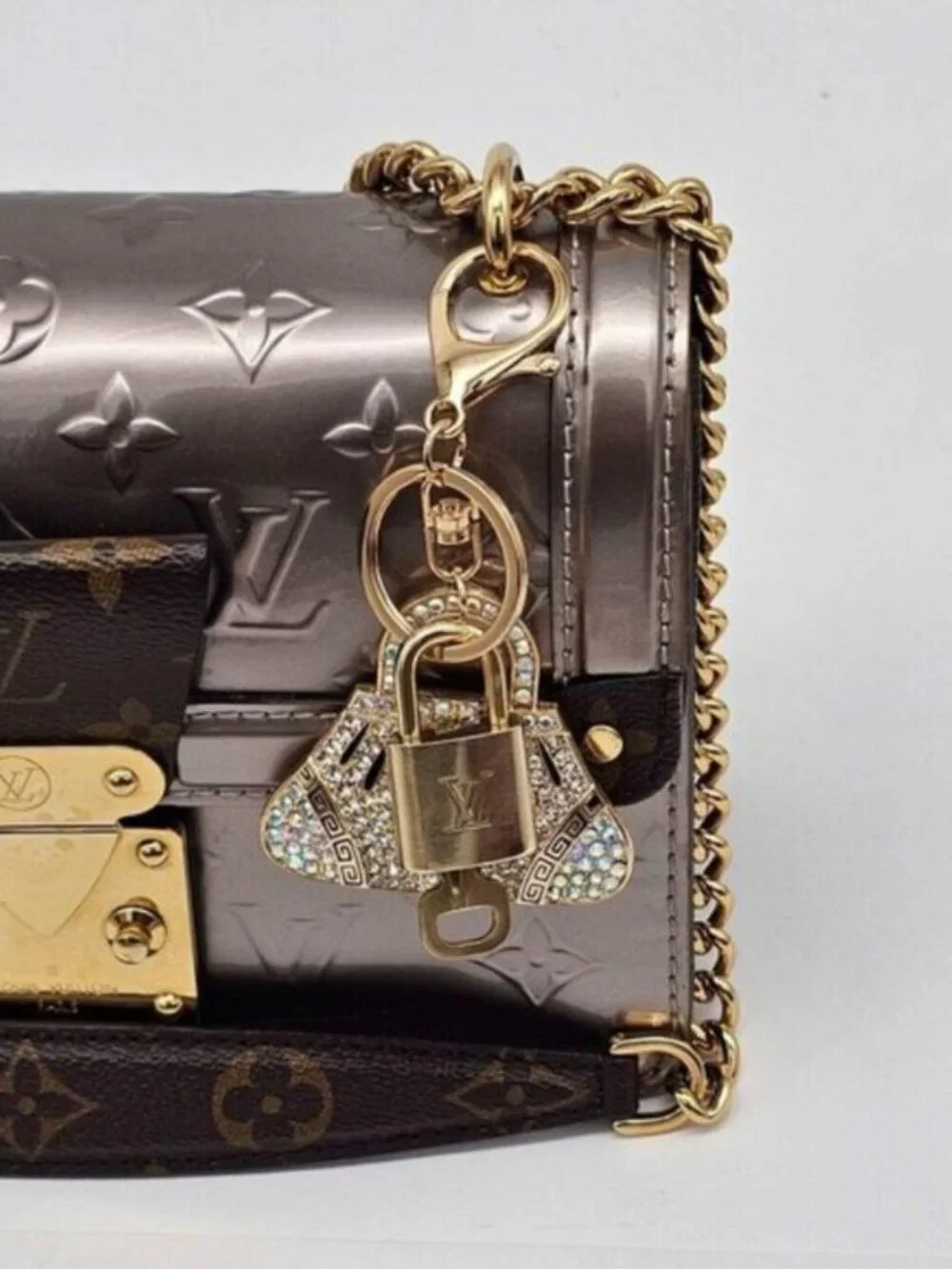Louis Vuitton Authentic Gold Padlock 🔒 Key + Unbranded Keychain Bag Charm